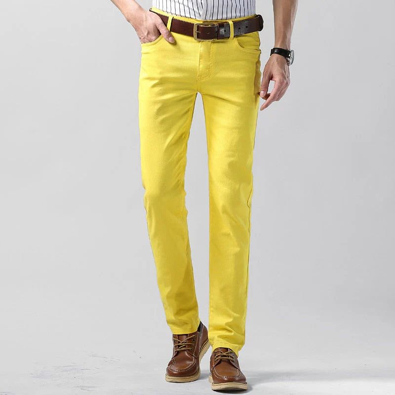 Heren casual zomerbroek in een stijlvolle pasvorm, perfect voor warme dagen.