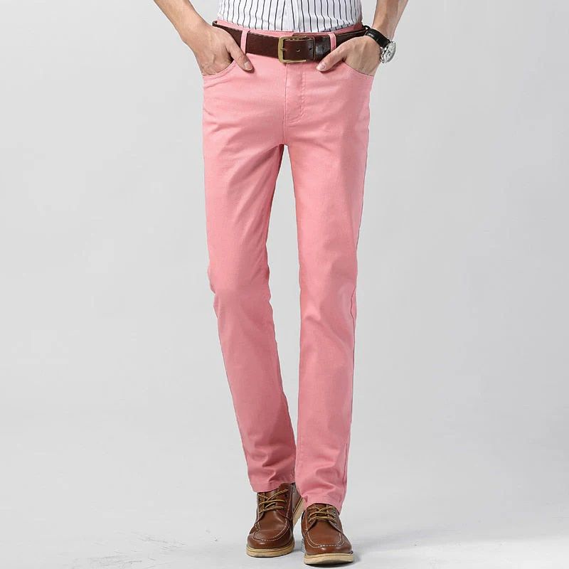 Heren casual zomerbroek in een stijlvolle pasvorm, perfect voor warme dagen.
