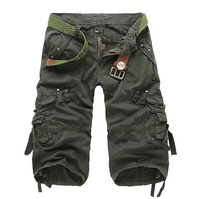 Stijlvolle zomer cargo korte broek voor heren met praktische zakken en robuust design.