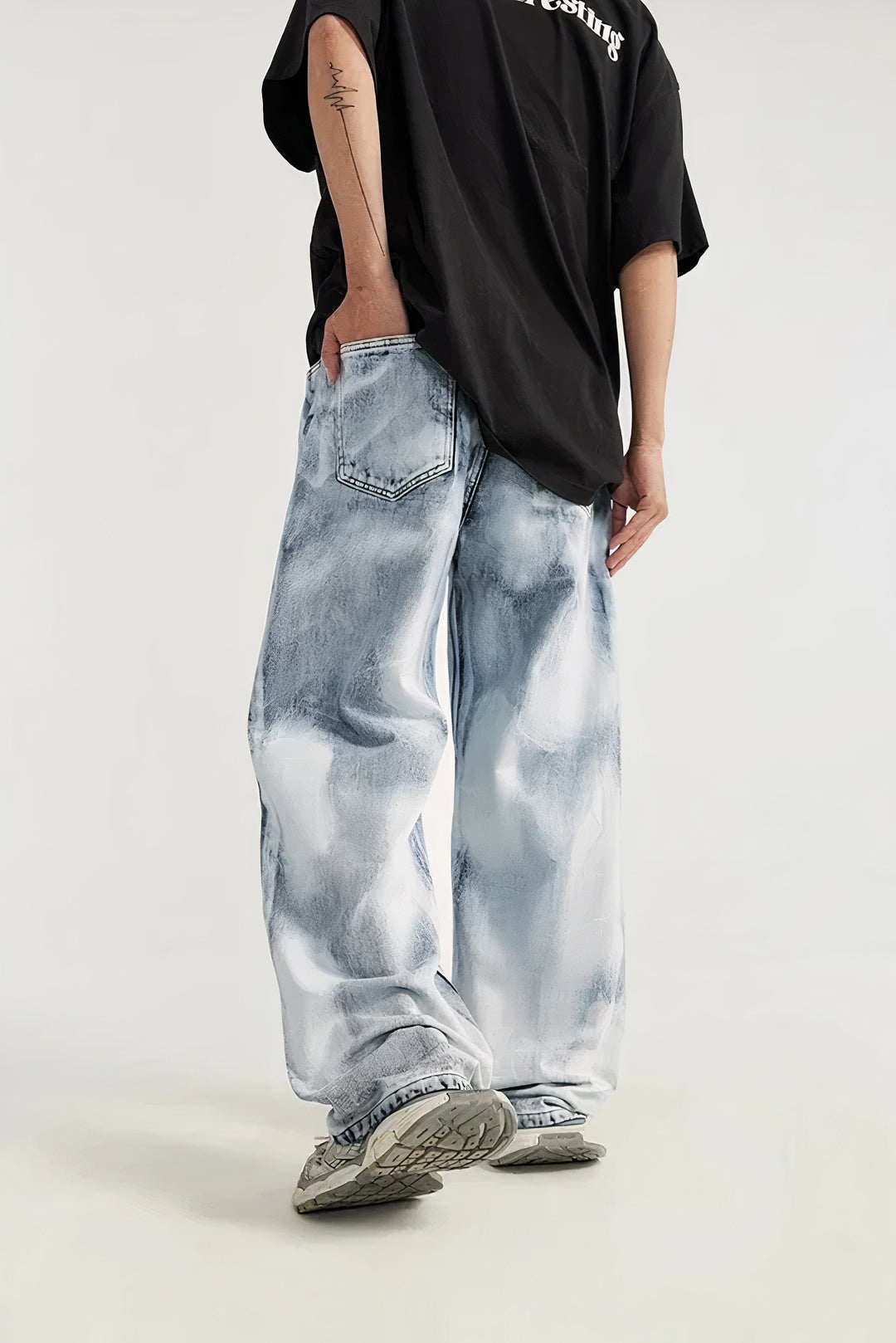 Zomerbroek in gewassen denim voor heren met een trendy vintage look en losse pasvorm.