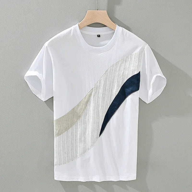 Modern basic zomershirt voor heren met subtiele designaccenten en ademende stof voor ultiem comfort.