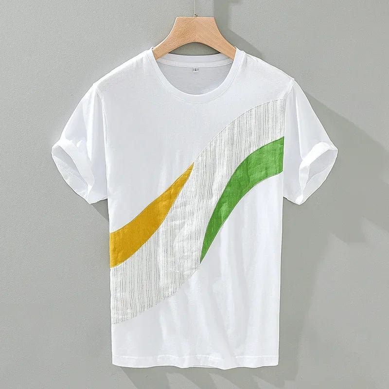 Modern basic zomershirt voor heren met subtiele designaccenten en ademende stof voor ultiem comfort.