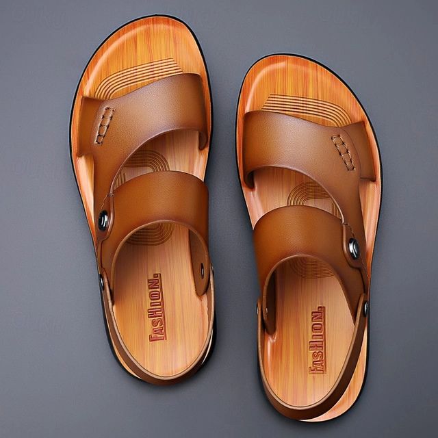 Stijlvolle en comfortabele faux lederen slip-on sandalen voor heren in de zomer.