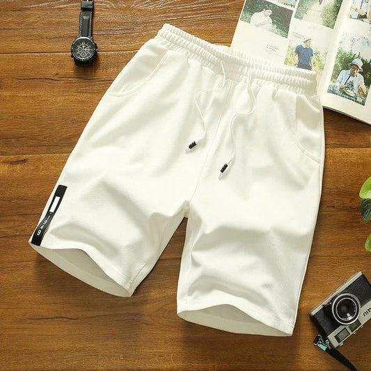 Stijlvolle en comfortabele zomershorts voor heren in verschillende kleuren.