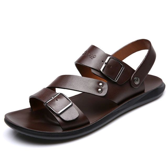 Leren herensandalen met verstelbare bandjes en dempende zool, ideaal voor zomerse dagen.