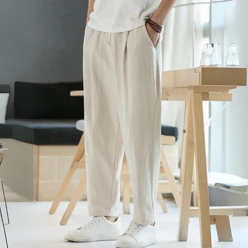 Linnen zomerbroek voor heren, casual en luchtig voor warme dagen.