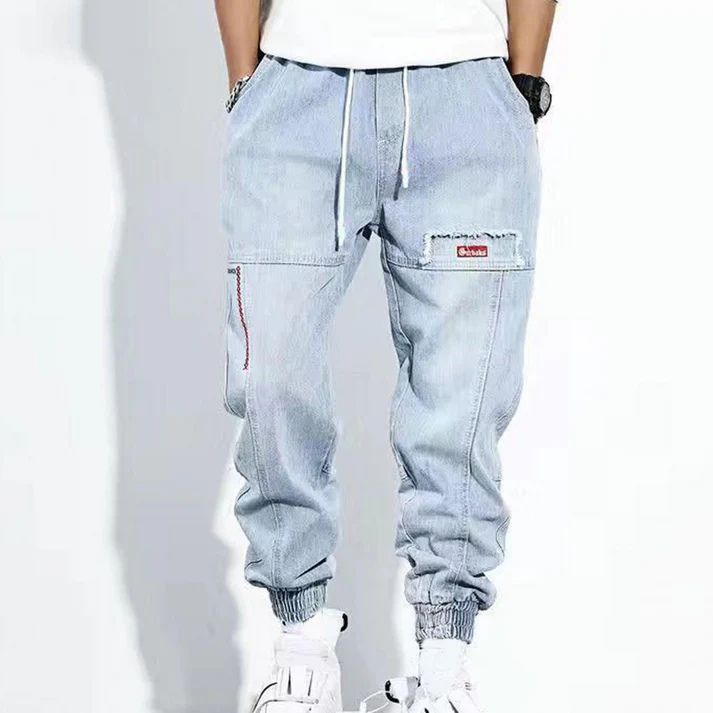Stijlvolle en luchtige losvallende jeans voor heren, ideaal voor de zomer.