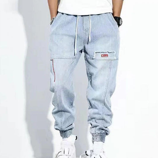 Stijlvolle en luchtige losvallende jeans voor heren, ideaal voor de zomer.