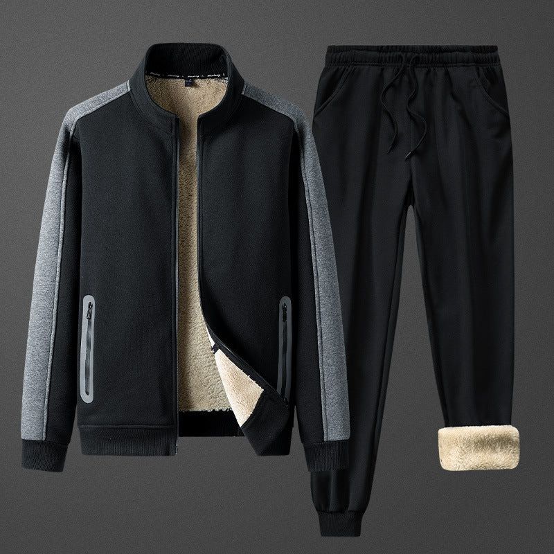 Een comfortabele en stijlvolle fleece loungeset voor mannen, ideaal voor ontspannen avonden en weekends.
