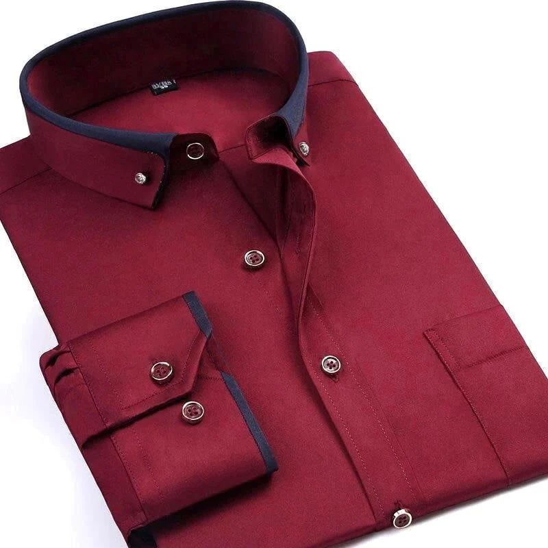 Stijlvol overhemd met zwarte contrastdetails, ideaal voor zowel zakelijke als casual gelegenheden.