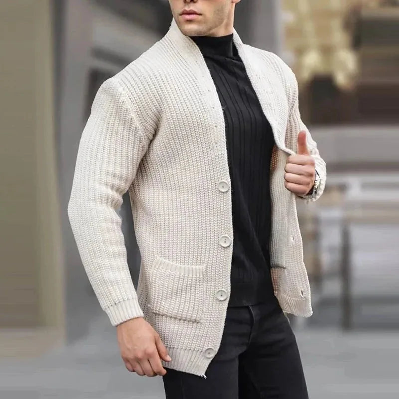 Warm gebreid vest voor heren, ideaal voor stijlvolle en comfortabele winterlooks.