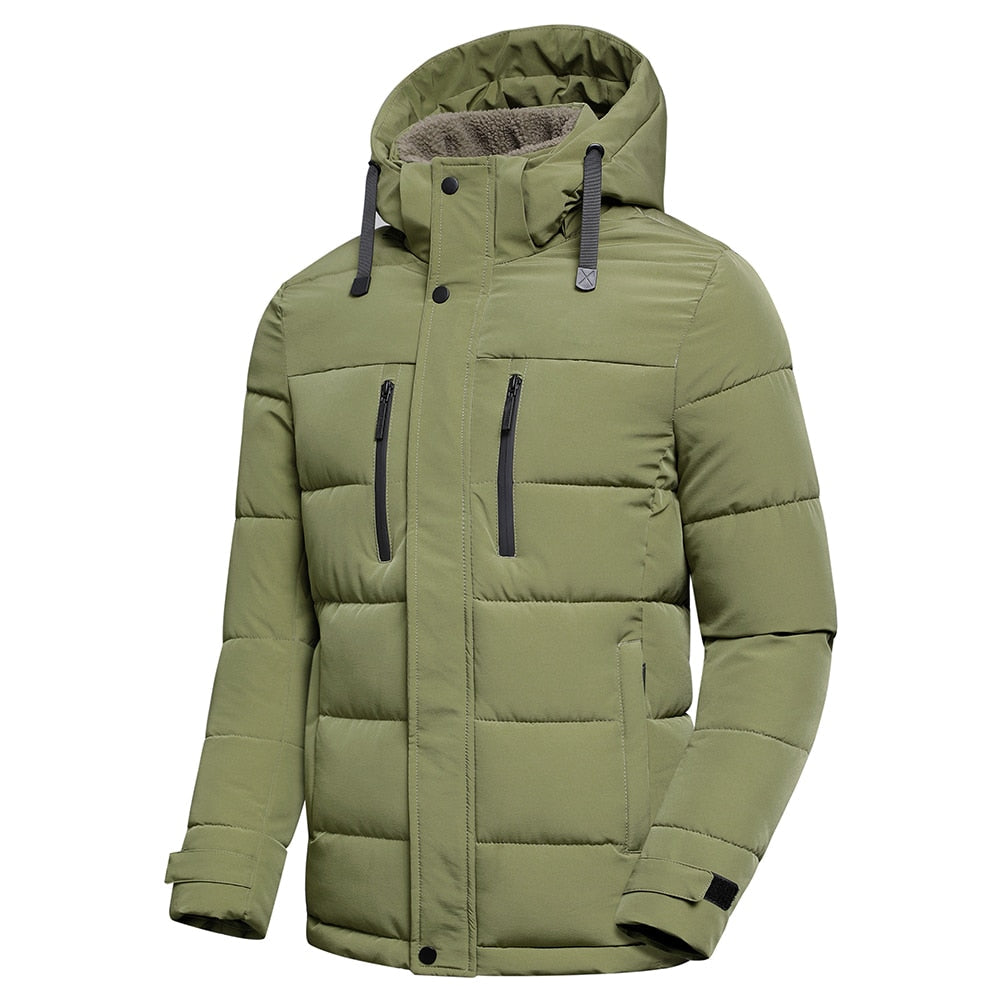 Warme winterjas voor heren met fleecevoering, ideaal voor koude winterdagen en stijlvolle bescherming tegen de elementen.